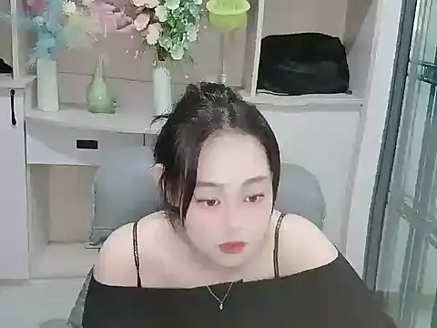 XIAxia00001 online show from July 28, 12:59 pm