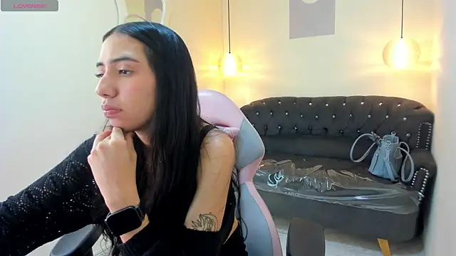Nicole jade online show from July 27, 7:55 pm