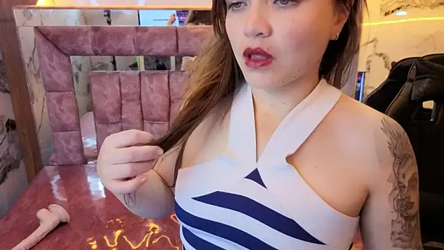 Luxury 11v  online show from July 22, 12:22 am