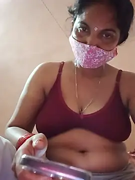 Priyanka hot88 online show from July 28, 7:39 pm