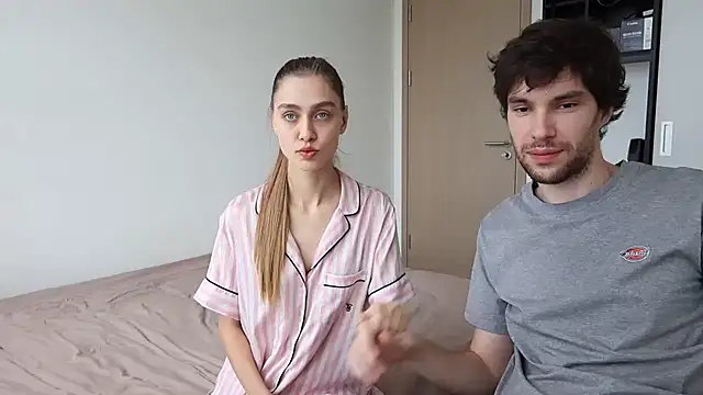 scarlettmett online show from July 27, 3:58 am