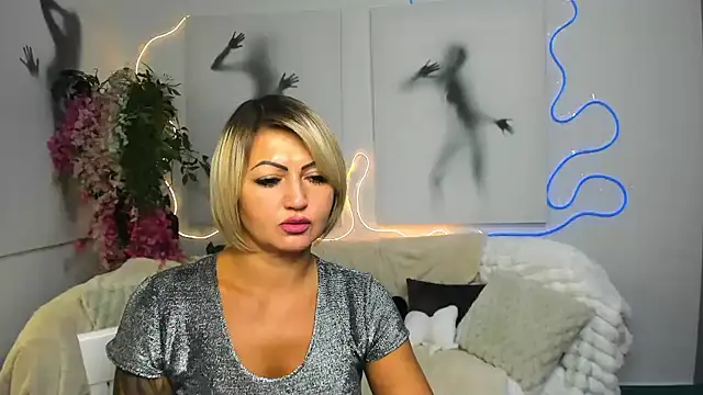Ellen Cooper online show from July 30, 12:17 pm