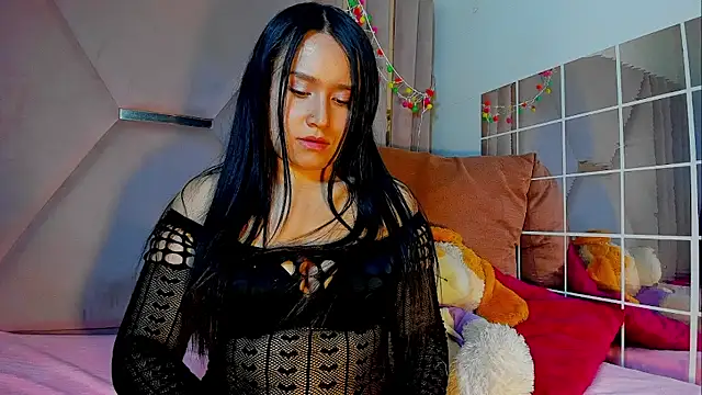 MiaStromh online show from July 29, 1:55 pm
