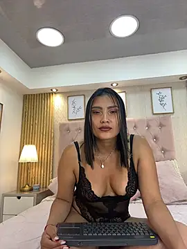 Taylor Velvet online show from July 25, 4:41 am