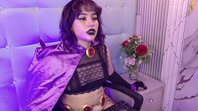 RavenTeen online show from July 28, 8:01 pm