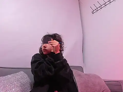 KoreeSpring online show from July 29, 11:43 am