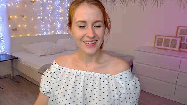 LeonaFoxx online show from July 25, 7:59 am