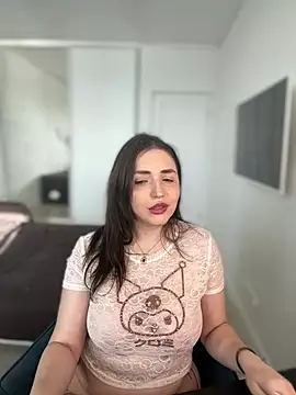 Lunar ShyX online show from July 28, 3:21 pm