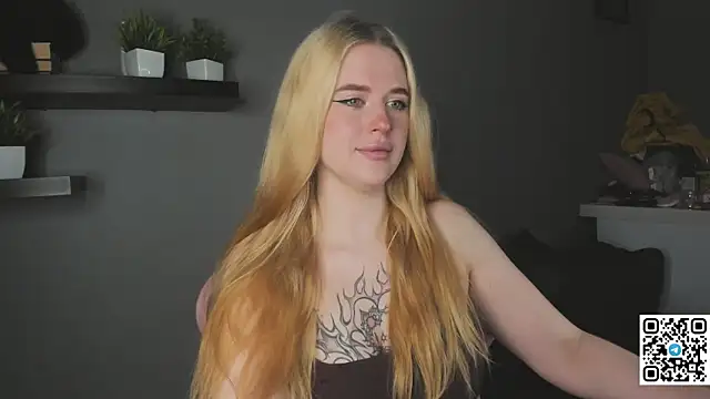 Betany foxs online show from July 29, 2:00 am
