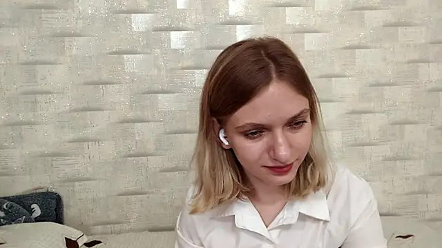SonyaFoxxx online show from July 28, 7:17 am
