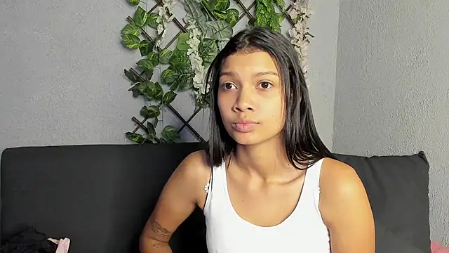 ImZoeBlake online show from July 28, 6:20 pm