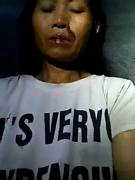 Nguyen Emaa online show from July 28, 10:42 pm