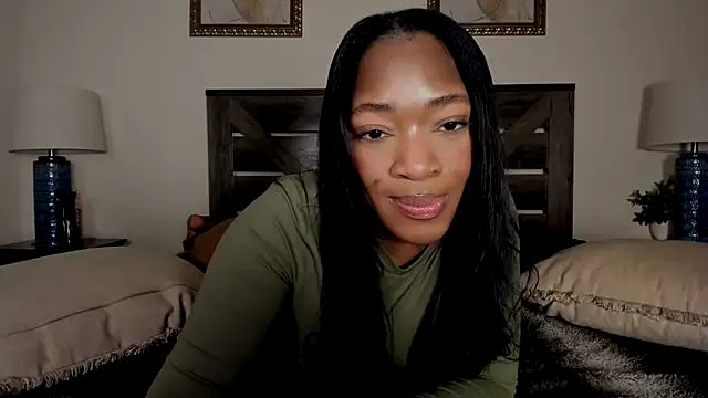 nicolesolace online show from April 5, 2:54 am