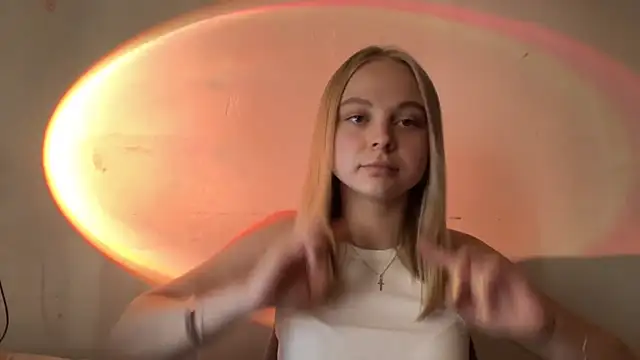 JoannaPass online show from July 30, 3:46 pm