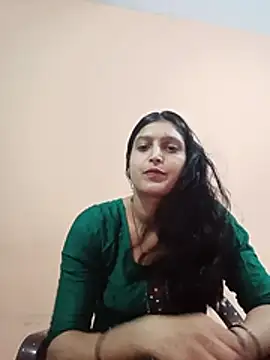 miss cuty baby online show from August 3, 4:12 pm