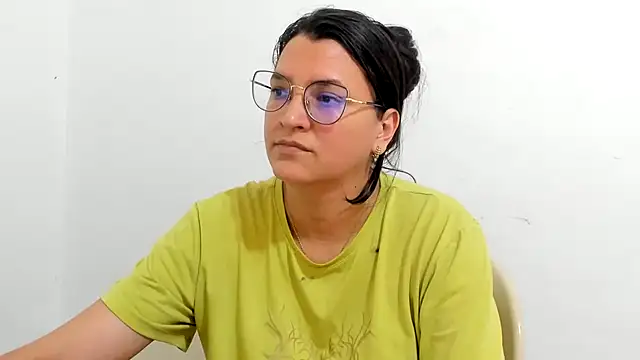 MARILYN GARCIA online show from September 17, 4:16 pm