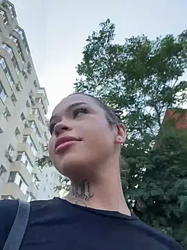 nickybenzz online show from August 6, 3:08 pm