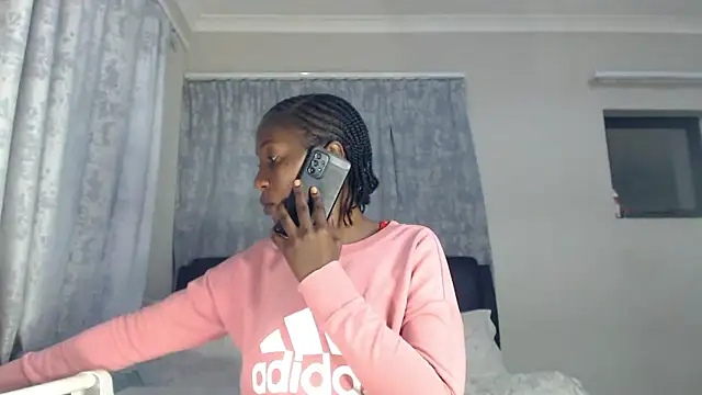 leanna23 online show from January 10, 7:29 pm