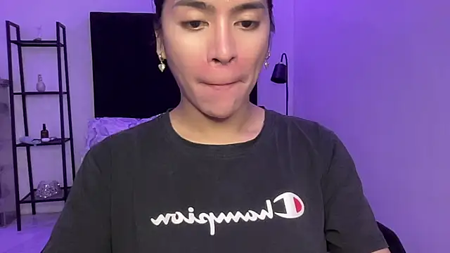 your bianca69 online show from March 26, 5:09 am