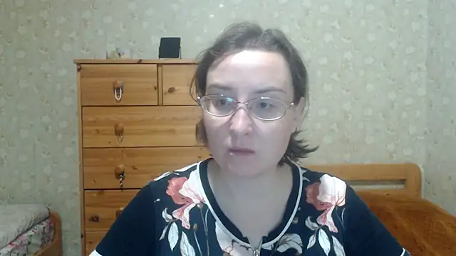 Smart Rose online show from October 29, 7:05 pm