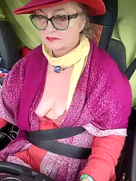 MucMilf59 online show from April 3, 2:48 pm