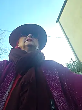 MucMilf59 online show from November 3, 8:51 am