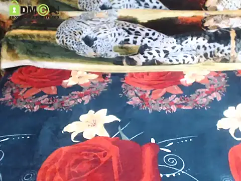 Queen Sarah online show from June 29, 6:20 am