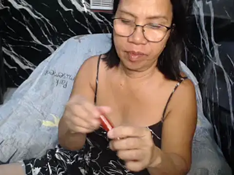 ASIANDOLLY4U online show from June 27, 10:38 pm