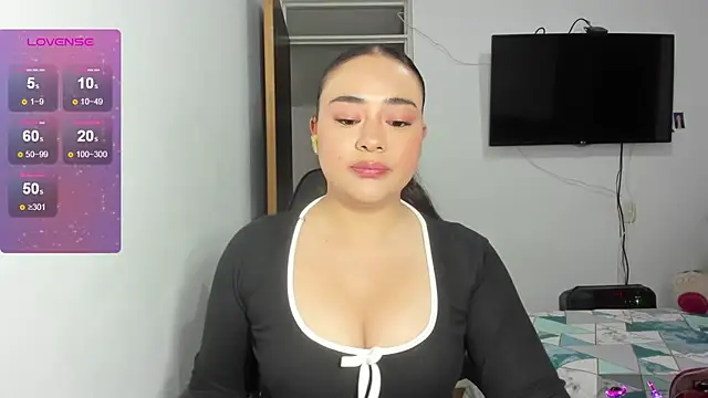 ReyleDoll online show from July 27, 11:24 pm