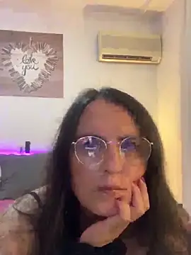 Chic desire online show from July 26, 1:52 pm