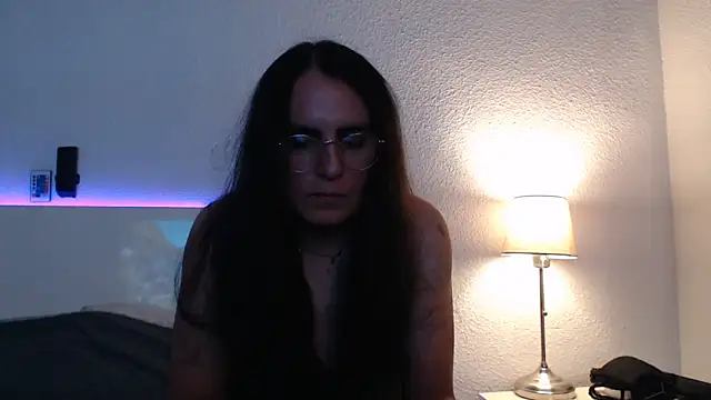Chic desire online show from June 2, 10:33 pm