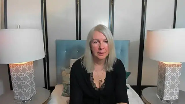 EricaTop online show from March 29, 6:23 am