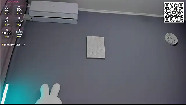 Malika Lisan online show from April 21, 2:51 am