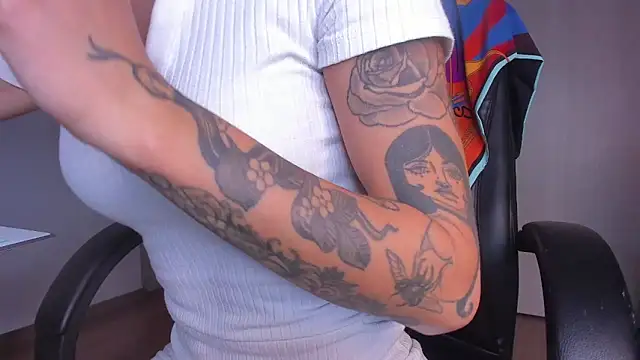 Lisegg  online show from November 11, 4:15 pm