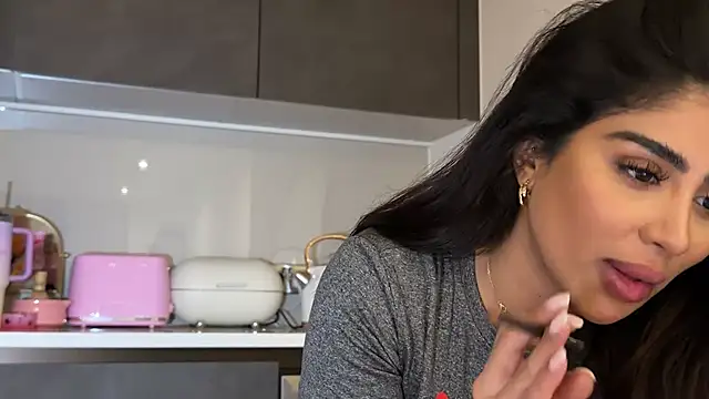 ArabicBarbie online show from December 23, 12:47 am