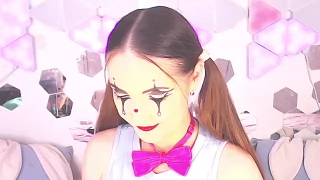 LexiKiss online show from March 20, 11:20 pm