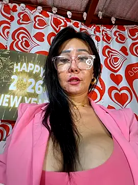 sweetieme online show from February 8, 9:46 am