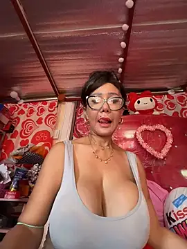 sweetieme online show from March 20, 12:59 am