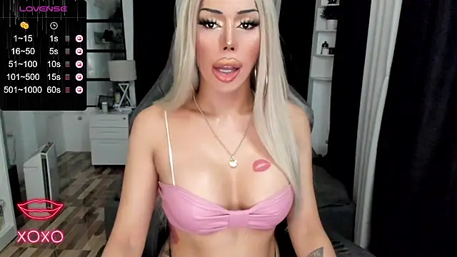 Forever MissCandace online show from September 20, 2:26 pm