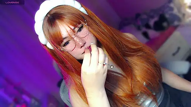 Alicia Rose69 online show from July 16, 3:33 am