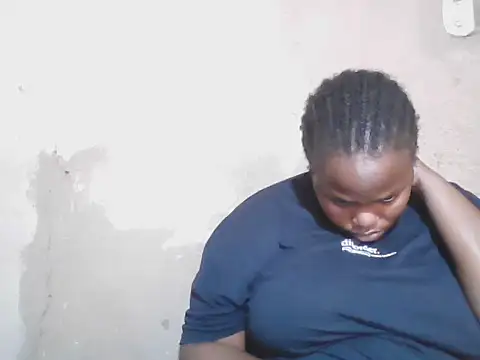 sexybigboobz online show from September 26, 9:29 am