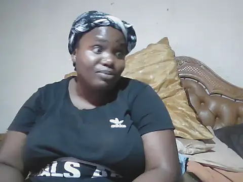 sexybigboobz online show from November 10, 2:56 pm