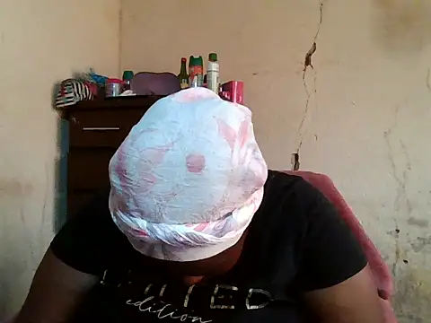 sexybigboobz online show from February 14, 9:33 am