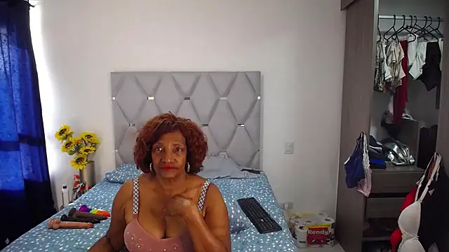 AnnaSim online show from February 14, 12:40 pm