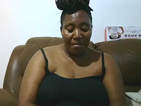 Snapshot of ebonytitts4u chatting on September 11, 7:58 pm ebonytitts4u online show from September 11, 7:58 pm