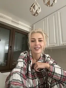 lissababe1 online show from November 3, 10:03 pm