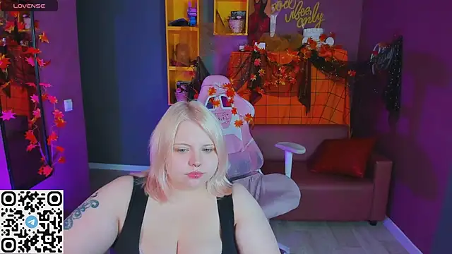Snapshot of Yoki_Shizuko chatting on September 14, 6:55 am Yoki Shizuko online show from September 14, 6:55 am