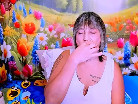 indianroxy online show from February 6, 5:38 pm