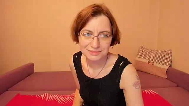 MarilynDream online show from July 20, 4:30 pm