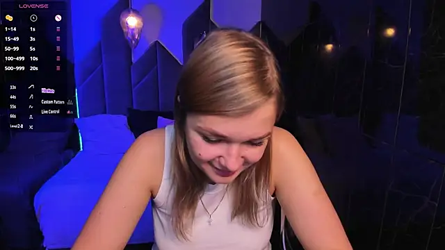 BellaDreamy online show from October 1, 1:38 pm